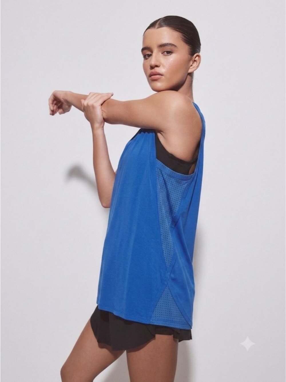 Lululemon Ivivva Girl's Go Time Waterproof lightweight Singlet Blue tank top 14